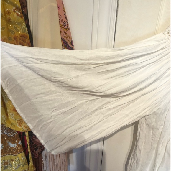 White BOHO Me Rayon blouse/top - Picture 7 of 13